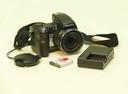 SONY DSC H7: câmera fotográfica semi-profissional.